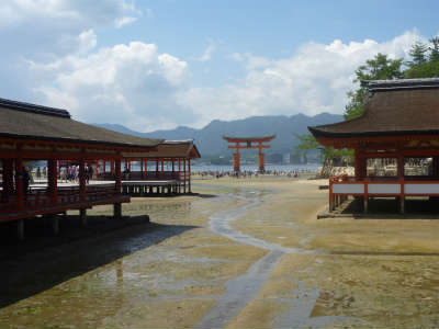 厳島神社