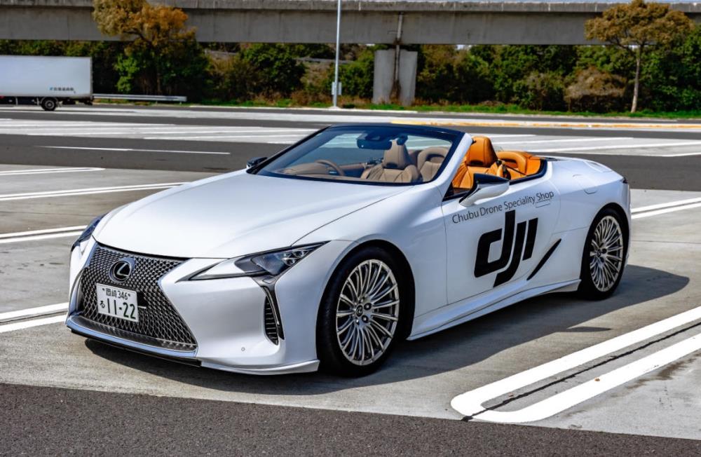 LC500コンバーチブル