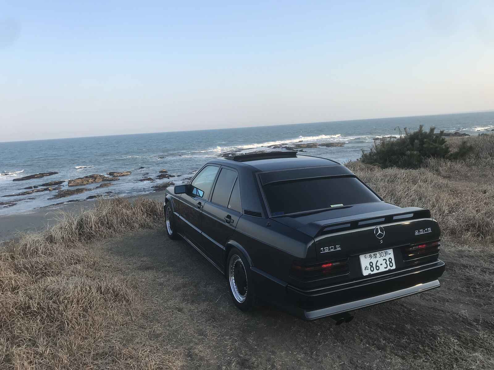 プロフィール2に写真を追加してください。