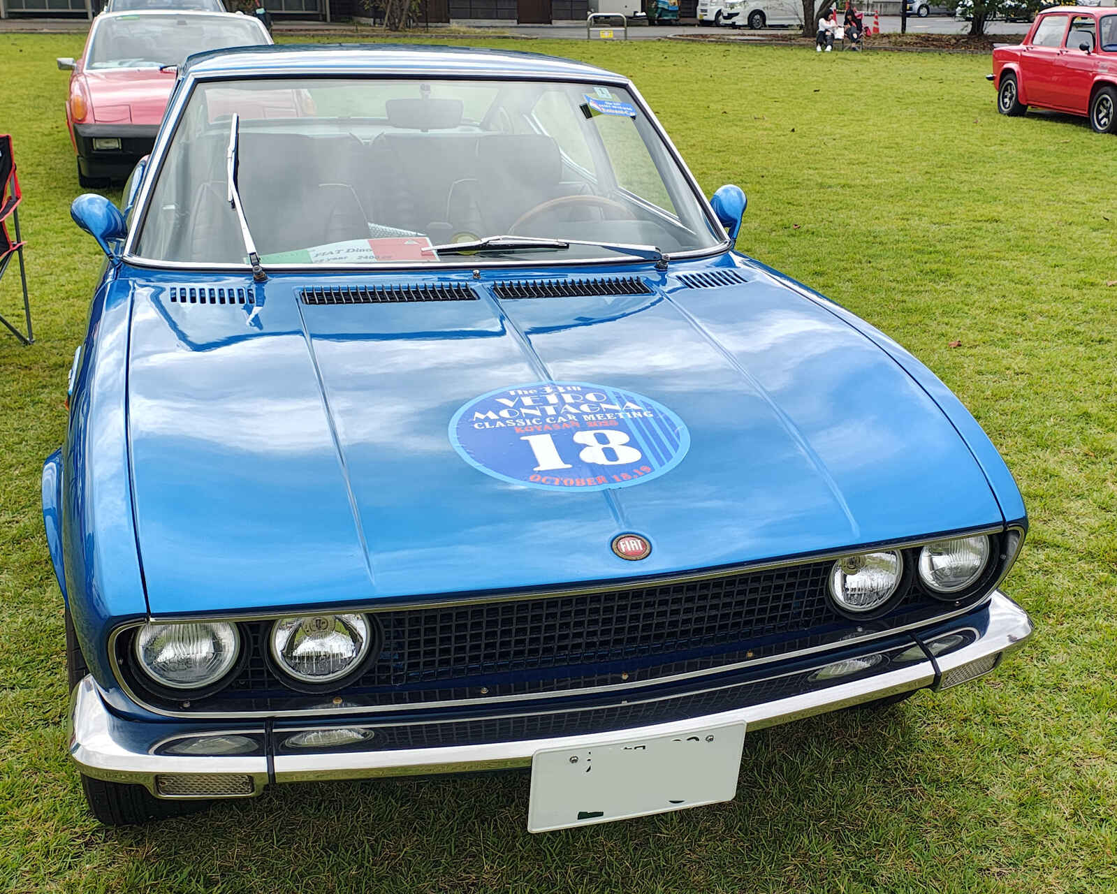 プロフィール2に写真を追加してください。