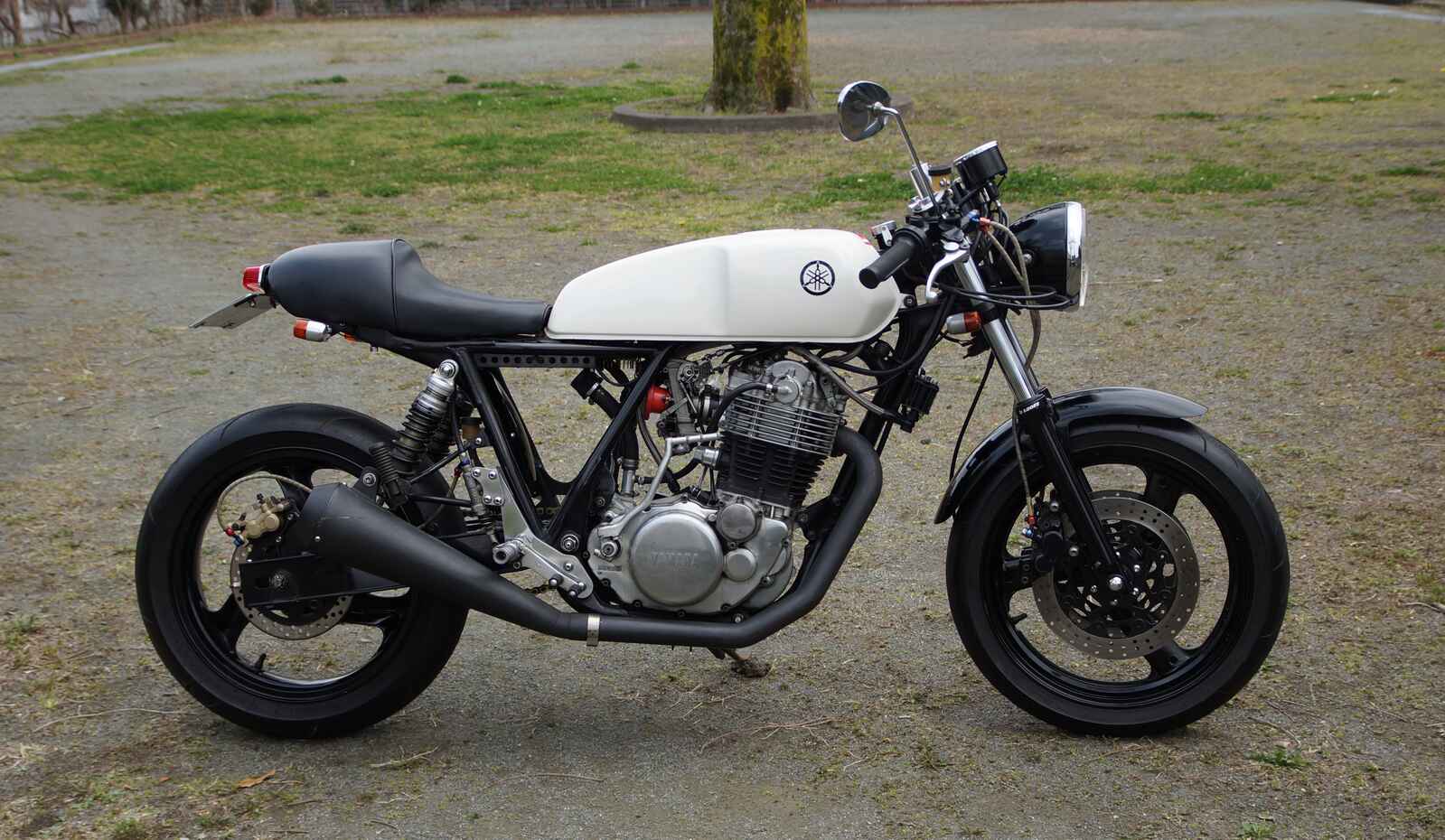 SR