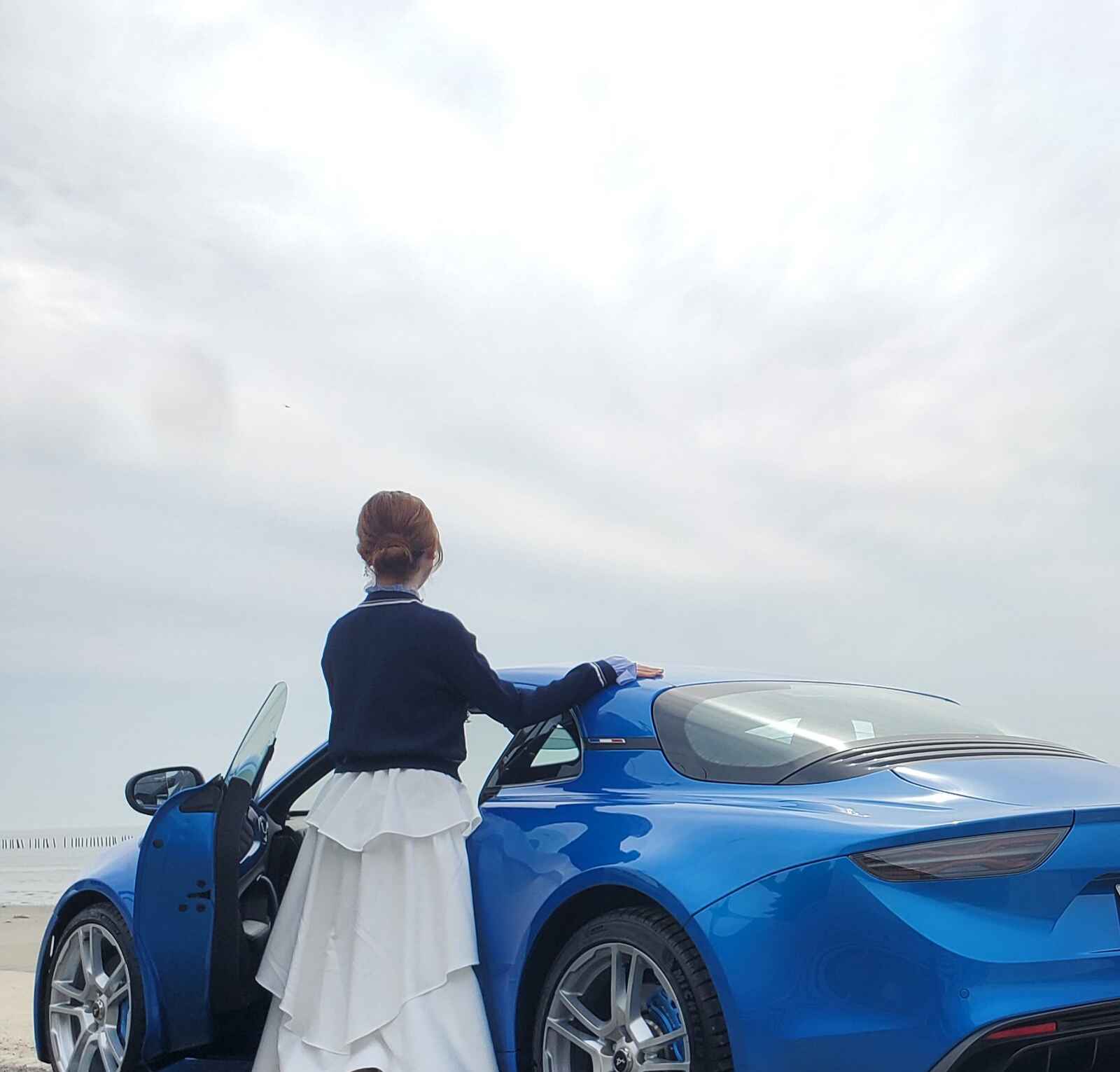 プロフィール2に写真を追加してください。