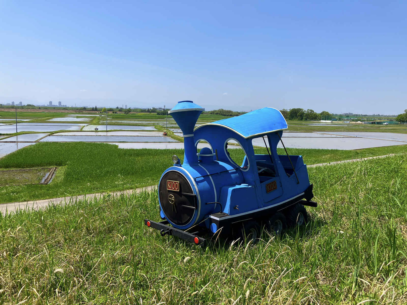 プロフィール2に写真を追加してください。