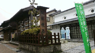 2012031722180003.jpg