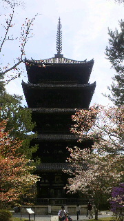 2012041717480001.jpg