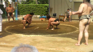 2012070112040002.jpg