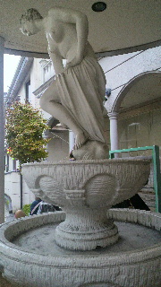 2013110408100001.jpg