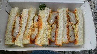 2013110415370001.jpg