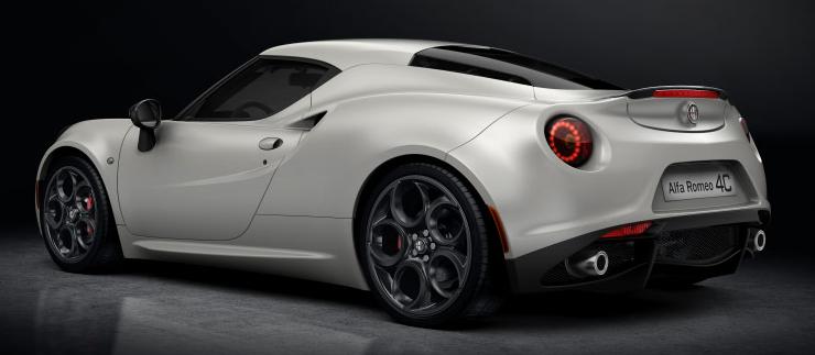 4C リヤ　White.jpg