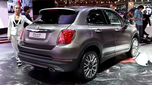 fiat_500x_stand_salone_parigi_2014_27288[1].jpg