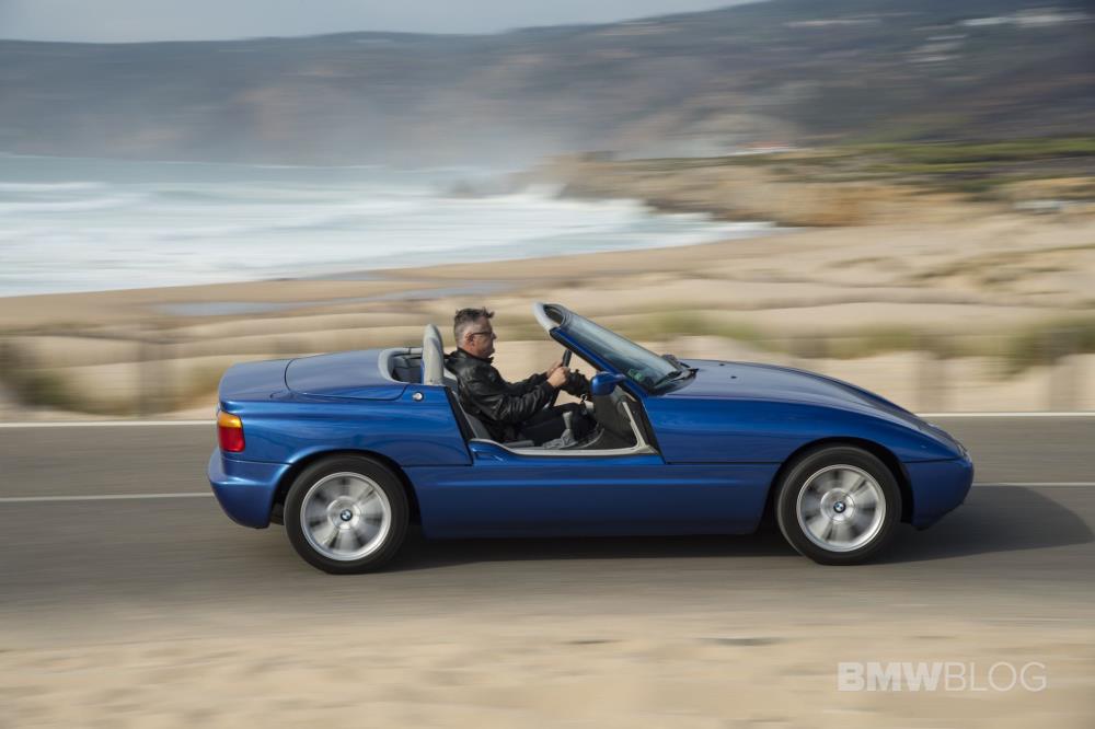 BMW-Z1-blue-images-12.jpg