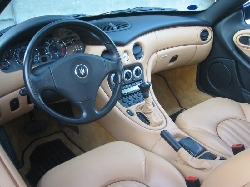 Maserati_3200GT_Interieur.jpg