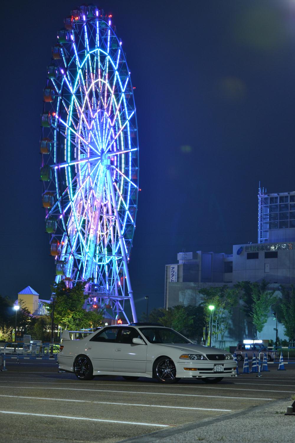 観覧車と愛車