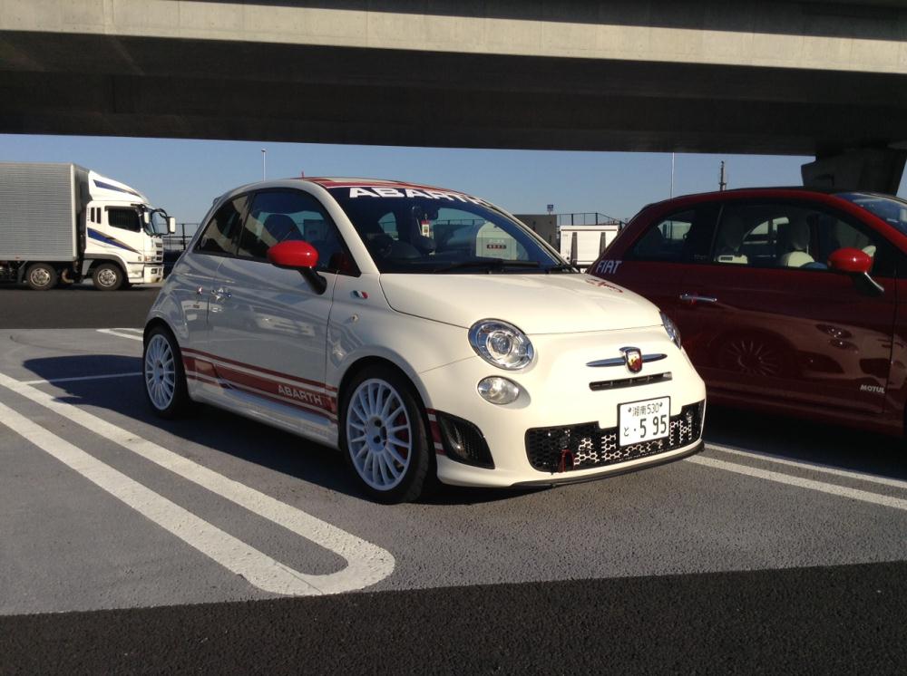 ABARTH　５９５　Competizione