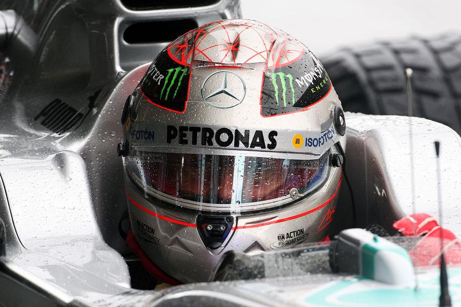 Michael-Schumacher-Helm-Platin-Spa-2012-19-fotoshowImageNew-51af5087-625057.jpg