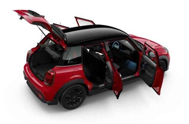 MINI5DOORRED-thumb-640xauto-271597.jpg