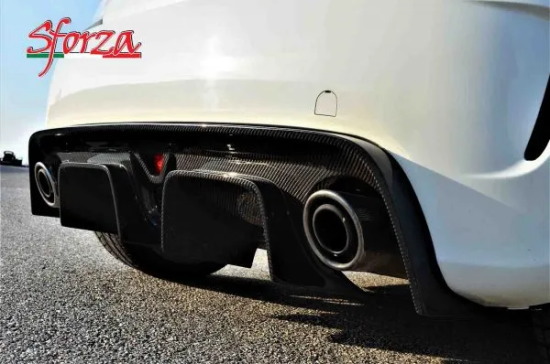 111Abarth-500-Carbon-Rear-Diffuser-595-Style.jpg