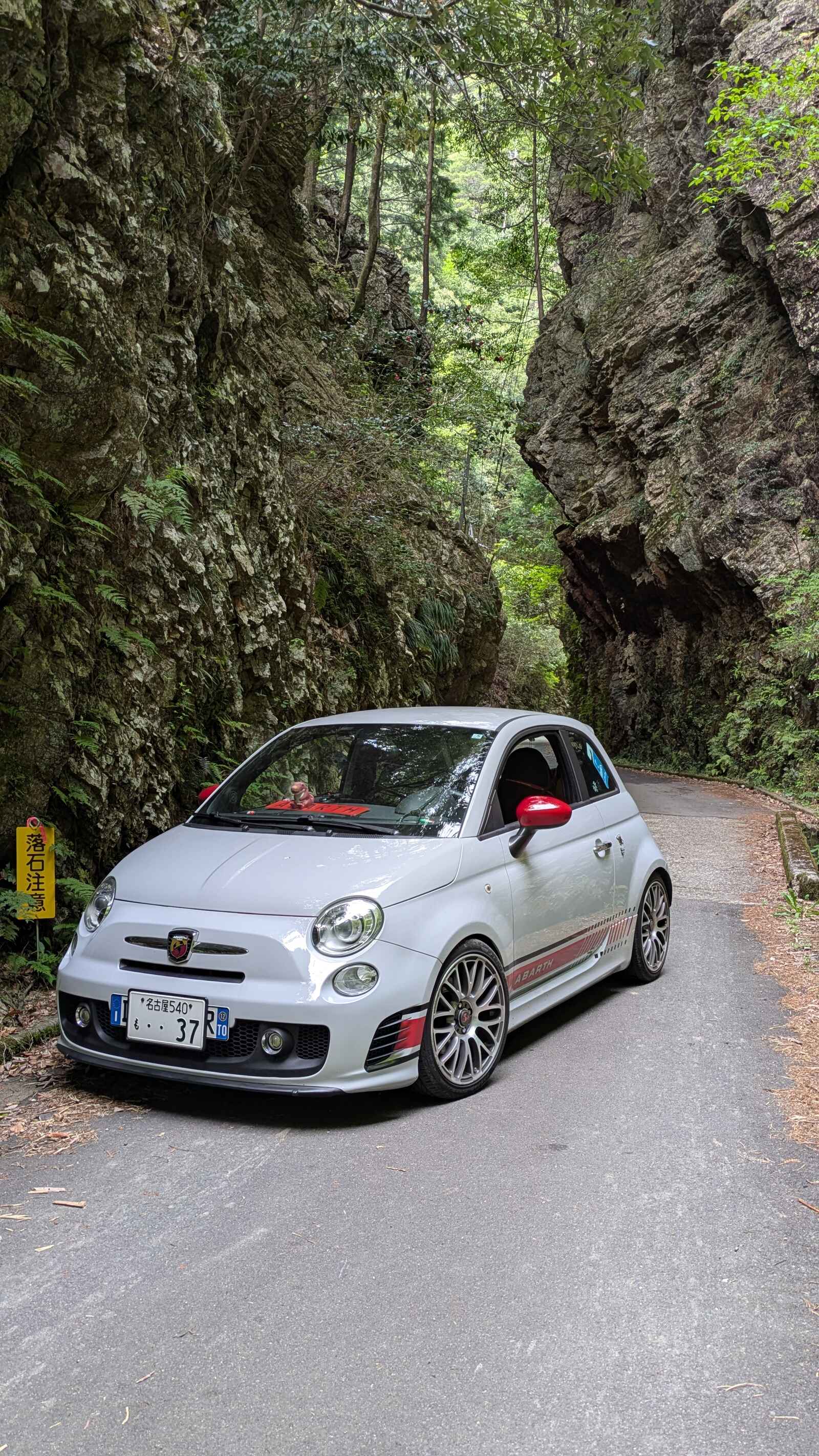 アバルト500
